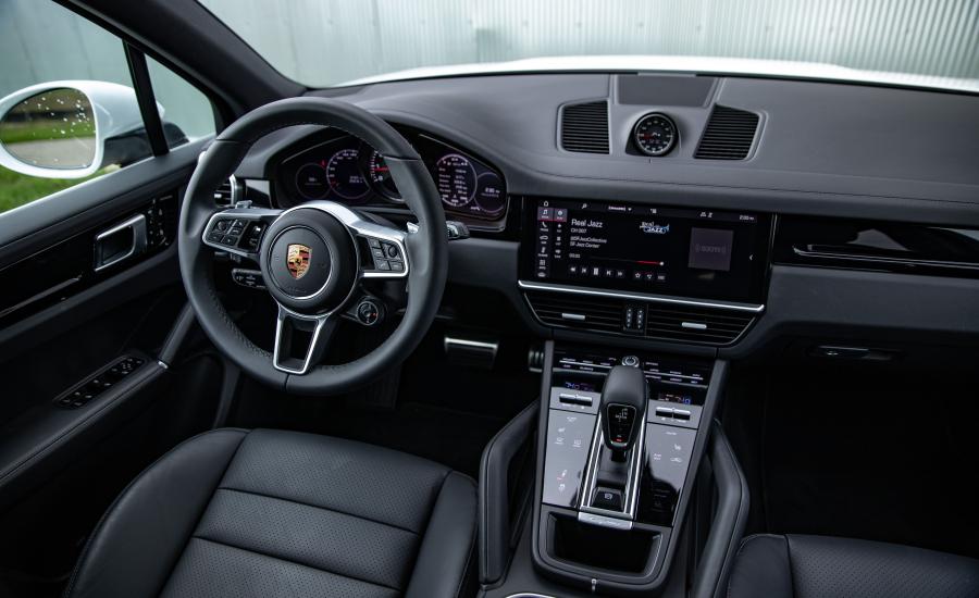 Торпедо Porsche Cayenne S (PO536) 2018 года  (NA) (фото 26 из 40)